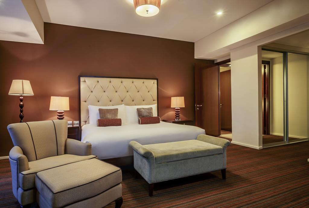 Joy Nostalg Hotel And Suites Manila Managed By The Ascott Limited Pasig City Dış mekan fotoğraf