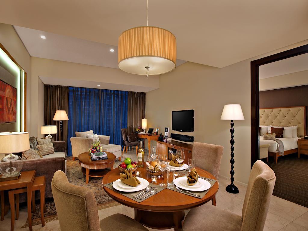 Joy Nostalg Hotel And Suites Manila Managed By The Ascott Limited Pasig City Dış mekan fotoğraf