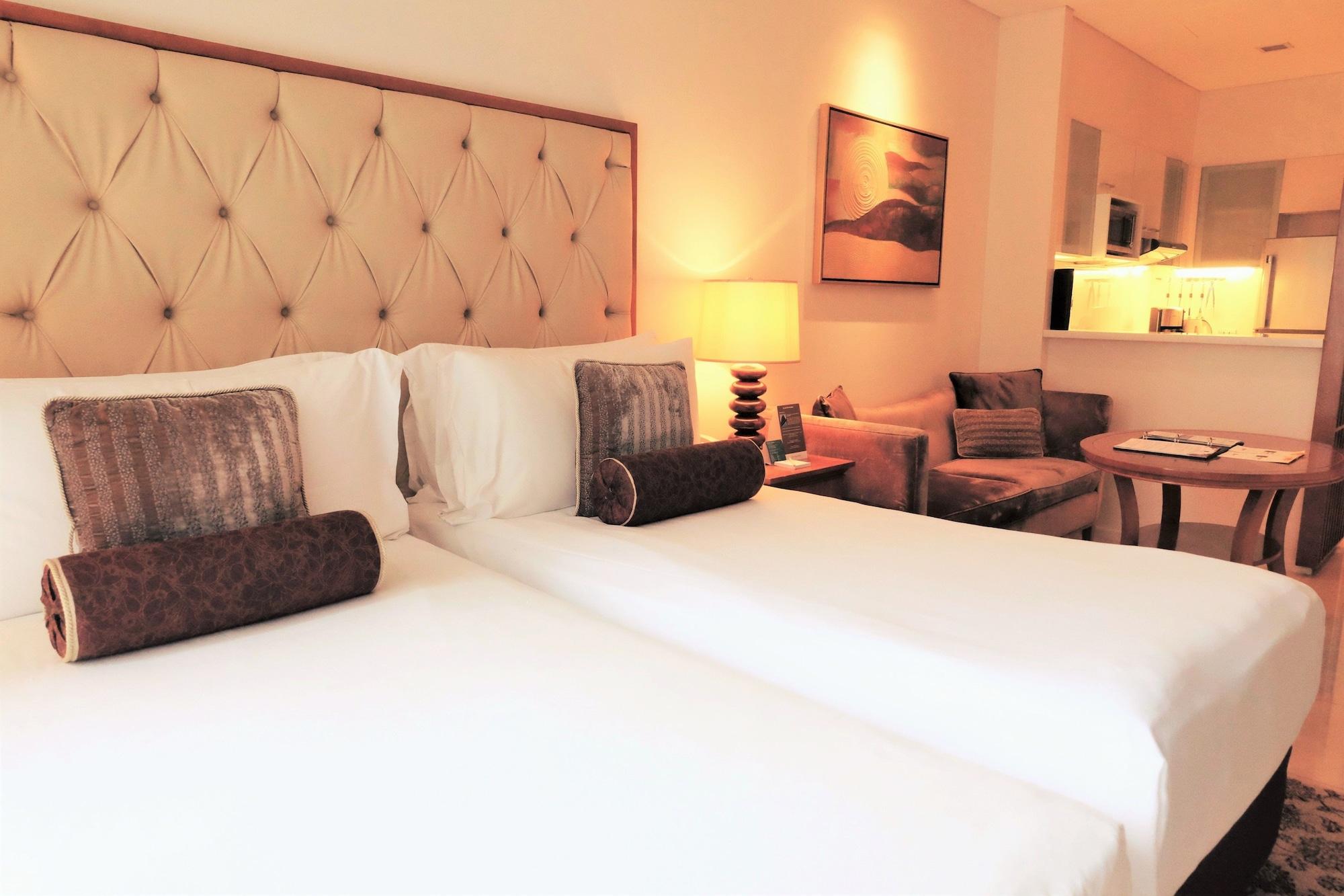 Joy Nostalg Hotel And Suites Manila Managed By The Ascott Limited Pasig City Dış mekan fotoğraf