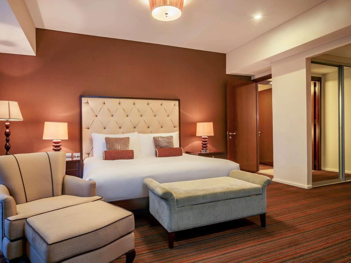 Joy Nostalg Hotel And Suites Manila Managed By The Ascott Limited Pasig City Dış mekan fotoğraf